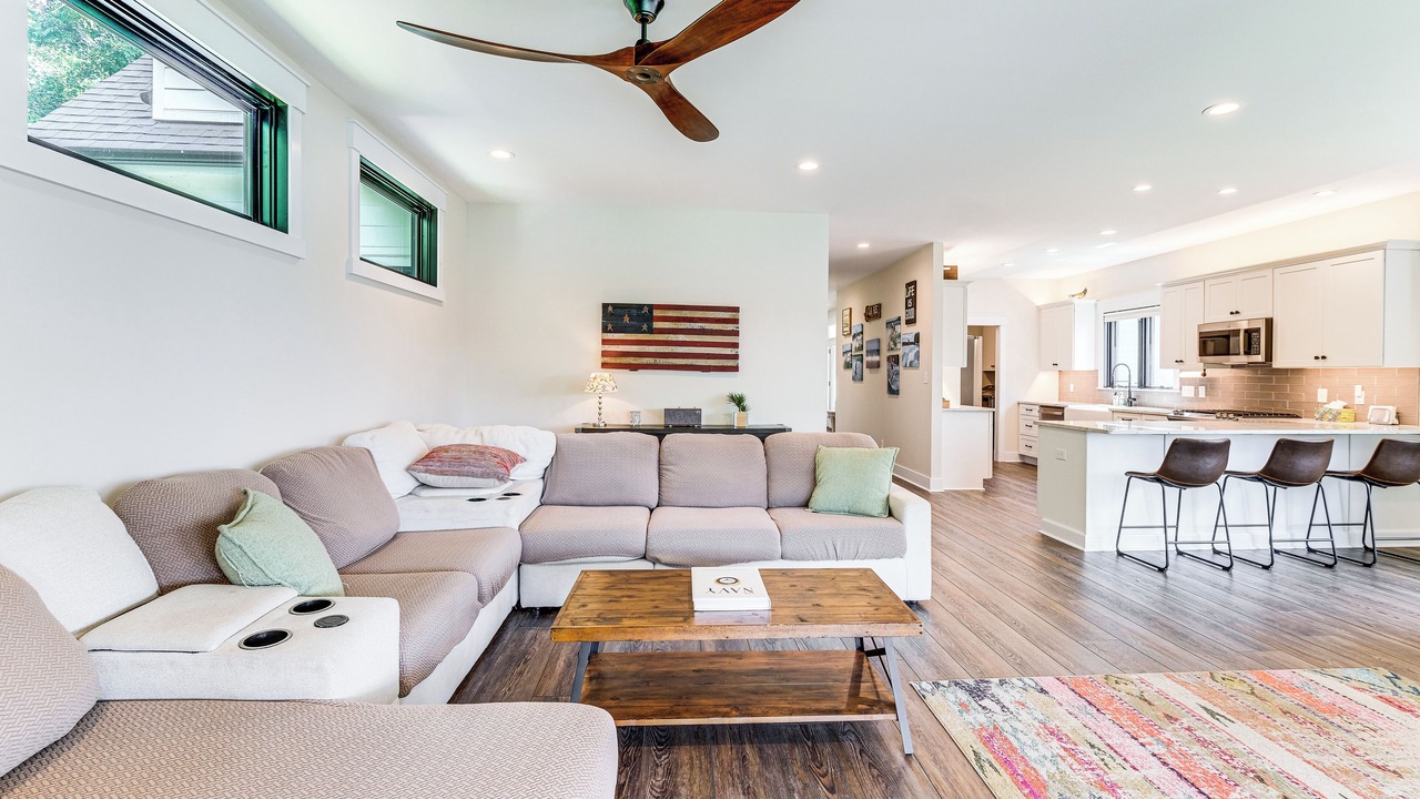 Photo of Bedroom in Smith Mountain Lake