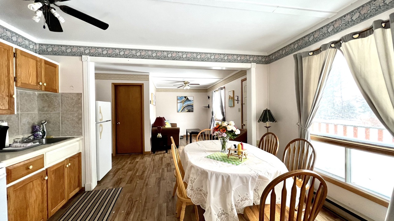 Photo of Livingroom in Brackley Beach
