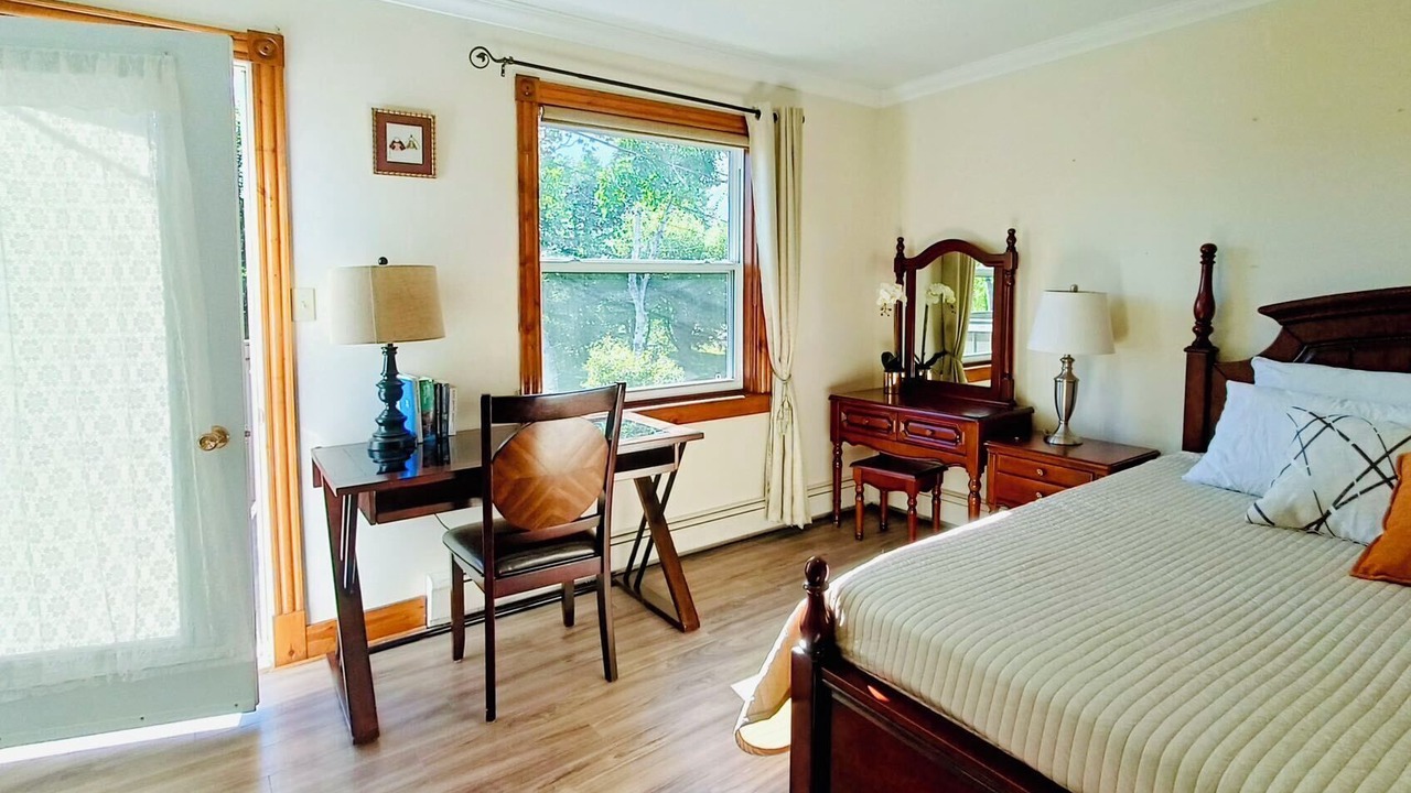 Photo of Bedroom in Brackley Beach
