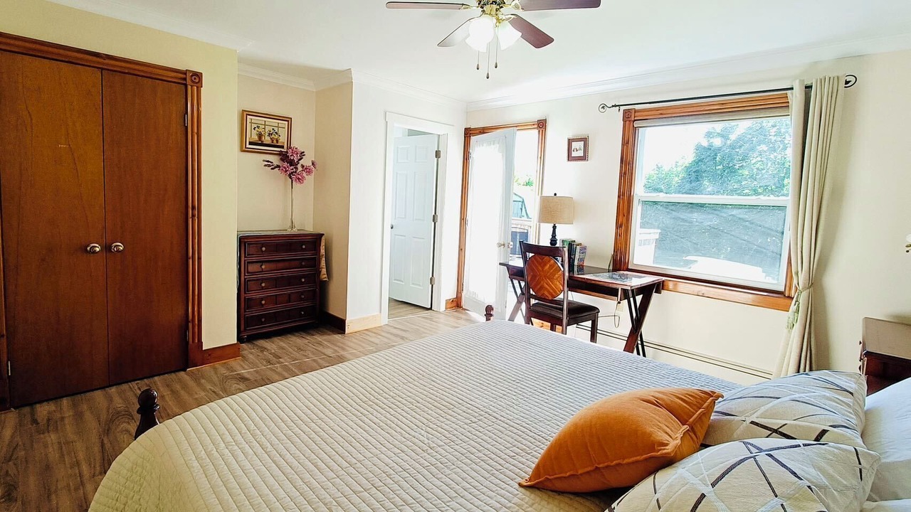 Photo of Bedroom in Brackley Beach