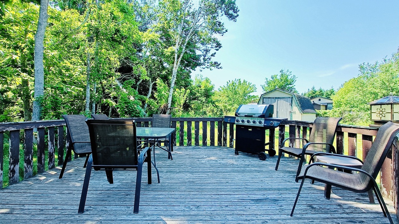 Photo of Patio Balcony in Brackley Beach