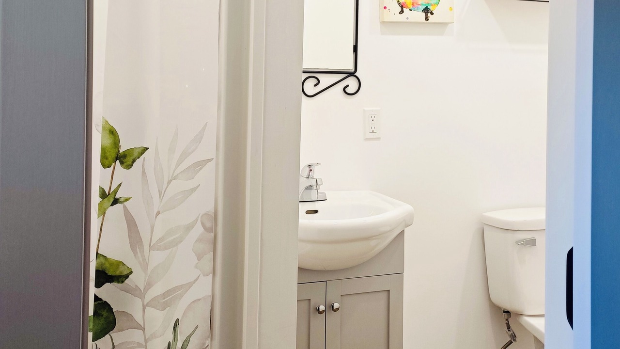 Photo of Bathroom in Brackley Beach