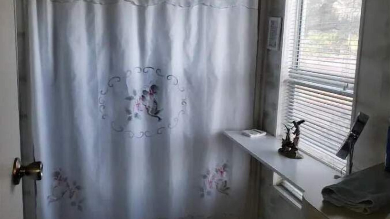 Photo of Bathroom in Newberry Springs