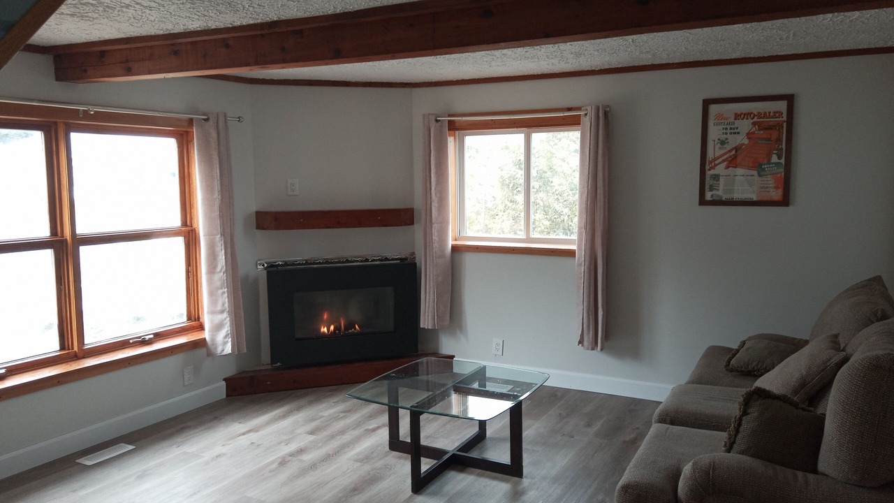Photo of Livingroom in Bruce Mines