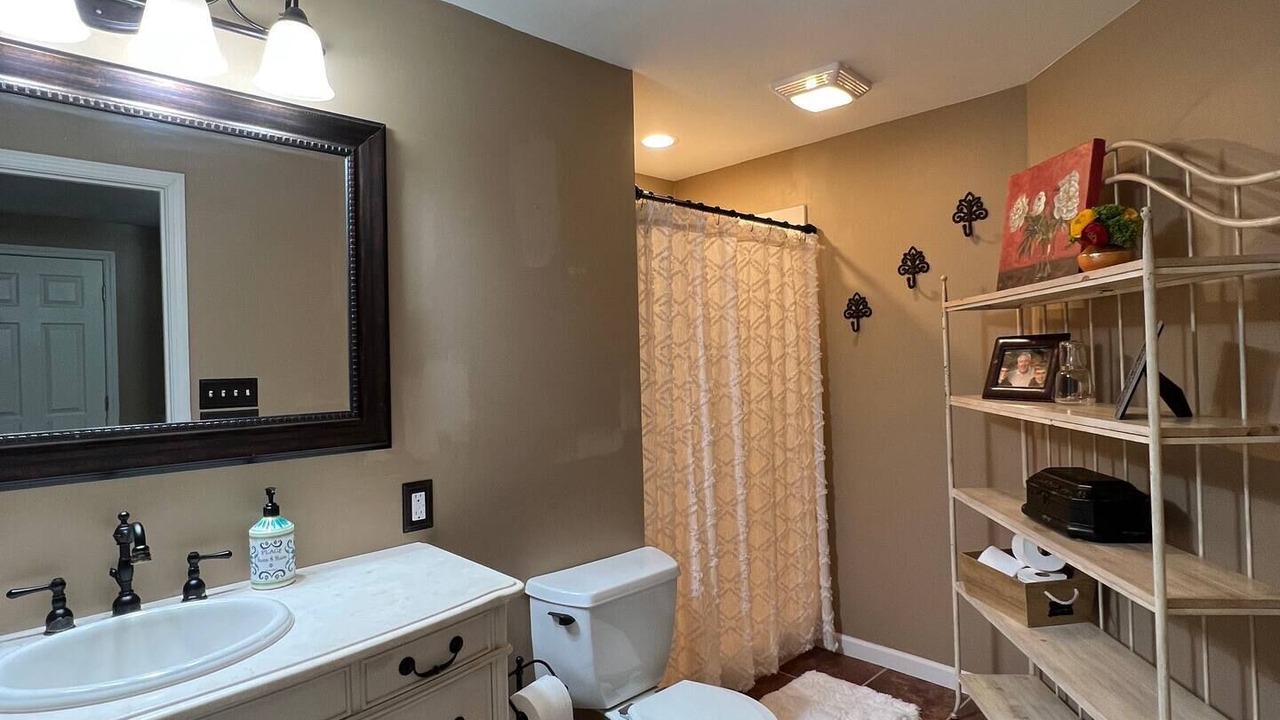 Photo of Bathroom in Granger