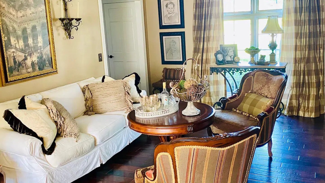 Photo of Livingroom in Granger