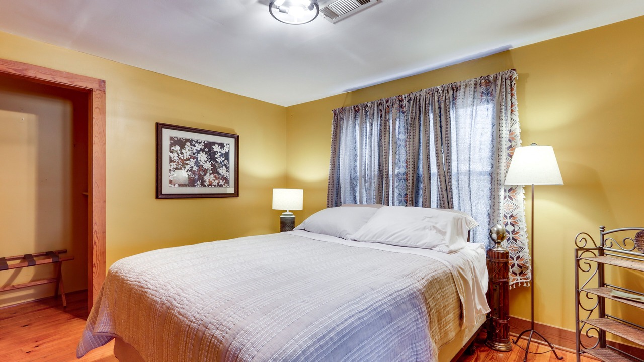 Photo of Bedroom in Fayetteville