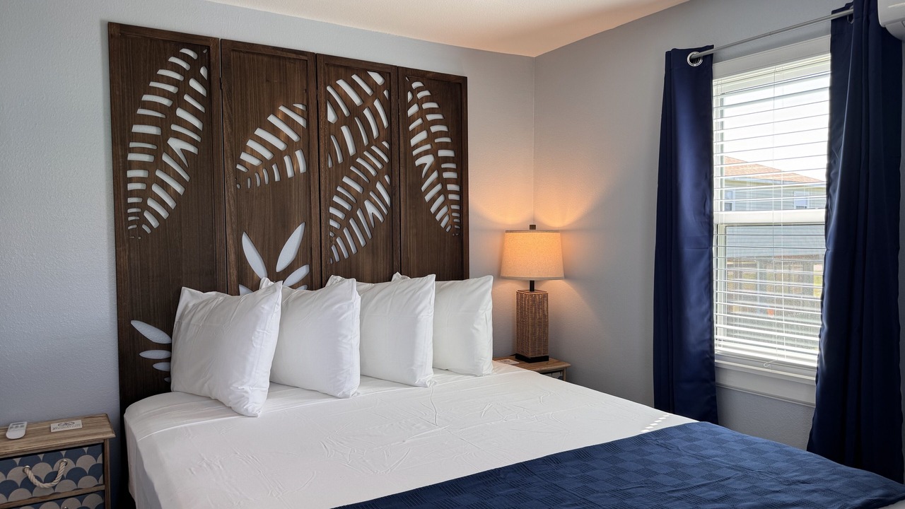 Photo of Bedroom in Surfside Beach