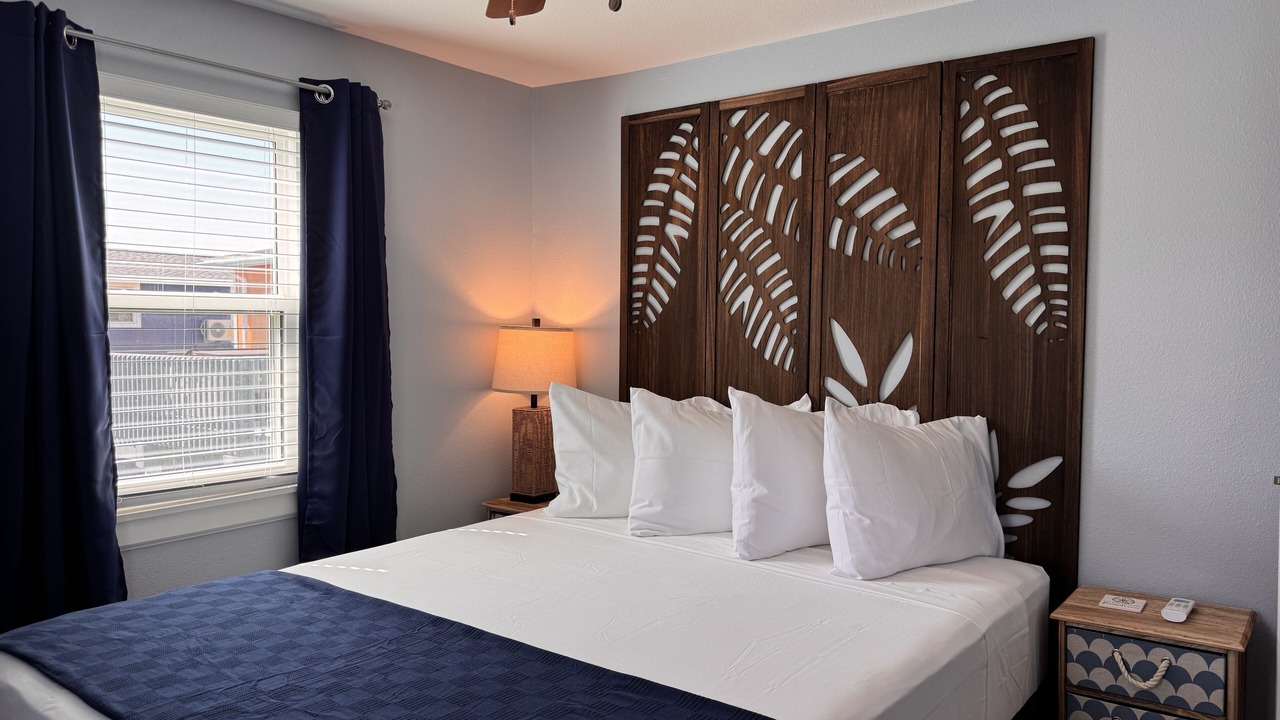 Photo of Bedroom in Surfside Beach