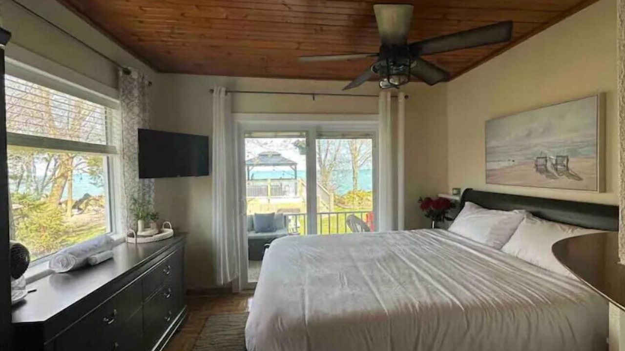 Photo of Bedroom in Leamington