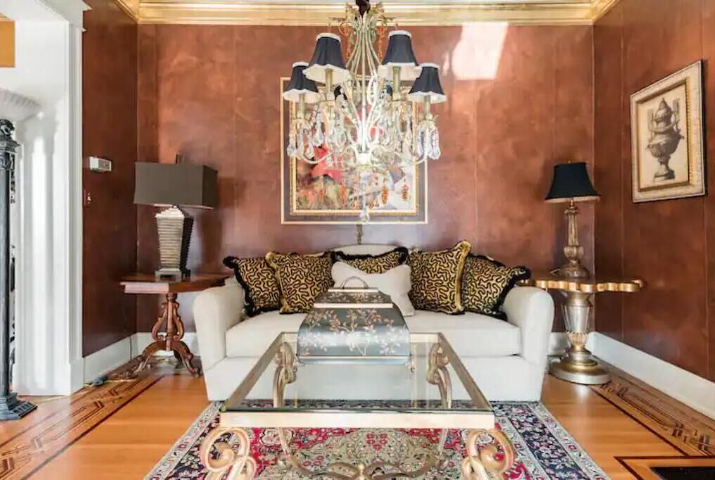 Photo of Livingroom in Bonnycastle