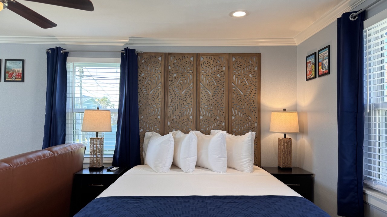Photo of Bedroom in Surfside Beach