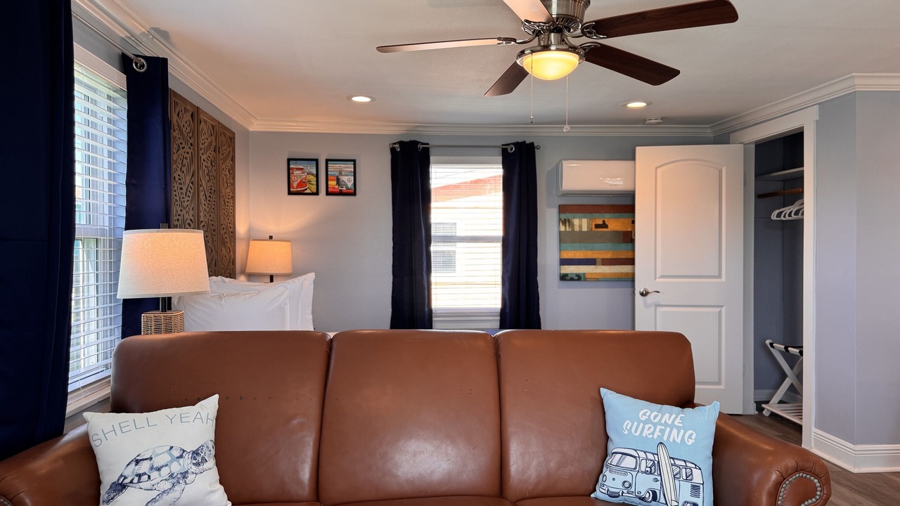 Photo of Livingroom in Surfside Beach