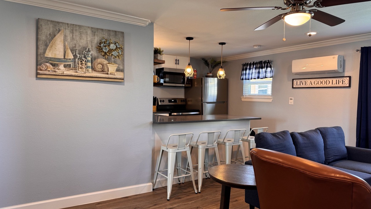 Photo of Livingroom in Surfside Beach
