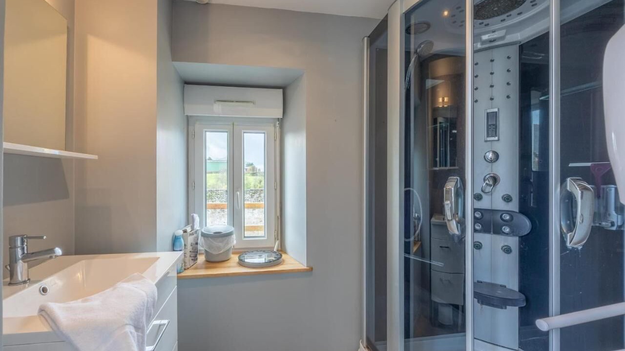 Photo of Bathroom in Asnelles
