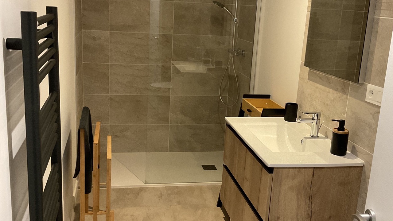 Photo of Bathroom in Castels