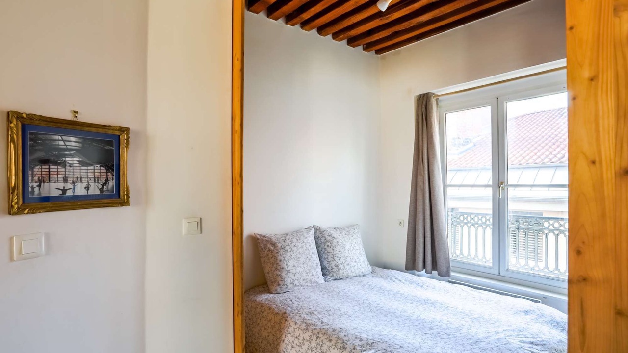 Photo of Bedroom in Griffon - Royale