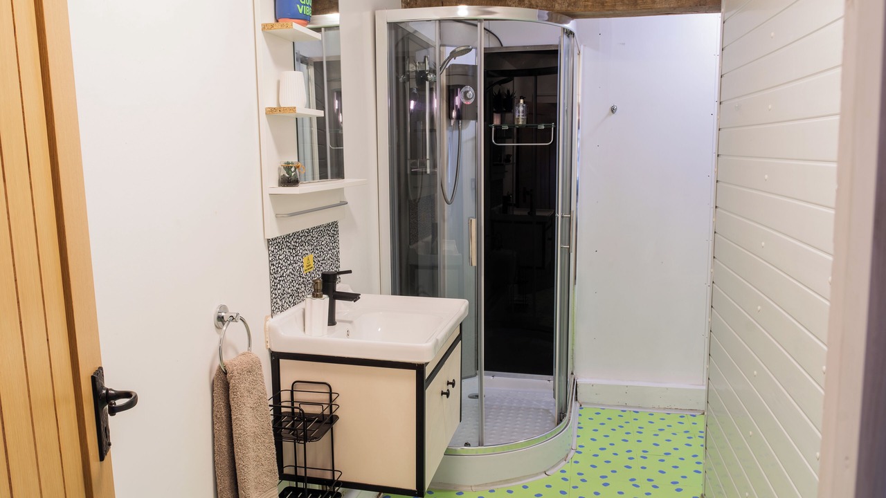 Photo of Bathroom in Hethel