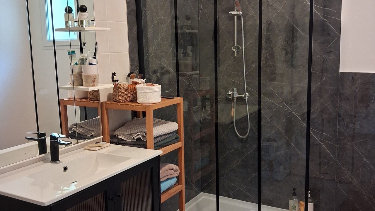 Photo of Bathroom in Saint-Julien-de-Cassagnas