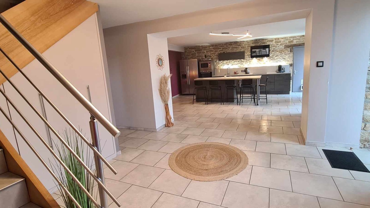 Photo of Others in Mantry