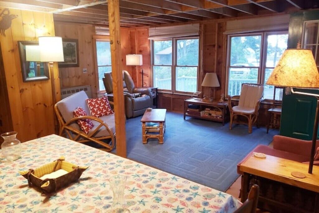 Photo of Livingroom in Sebasco Estates