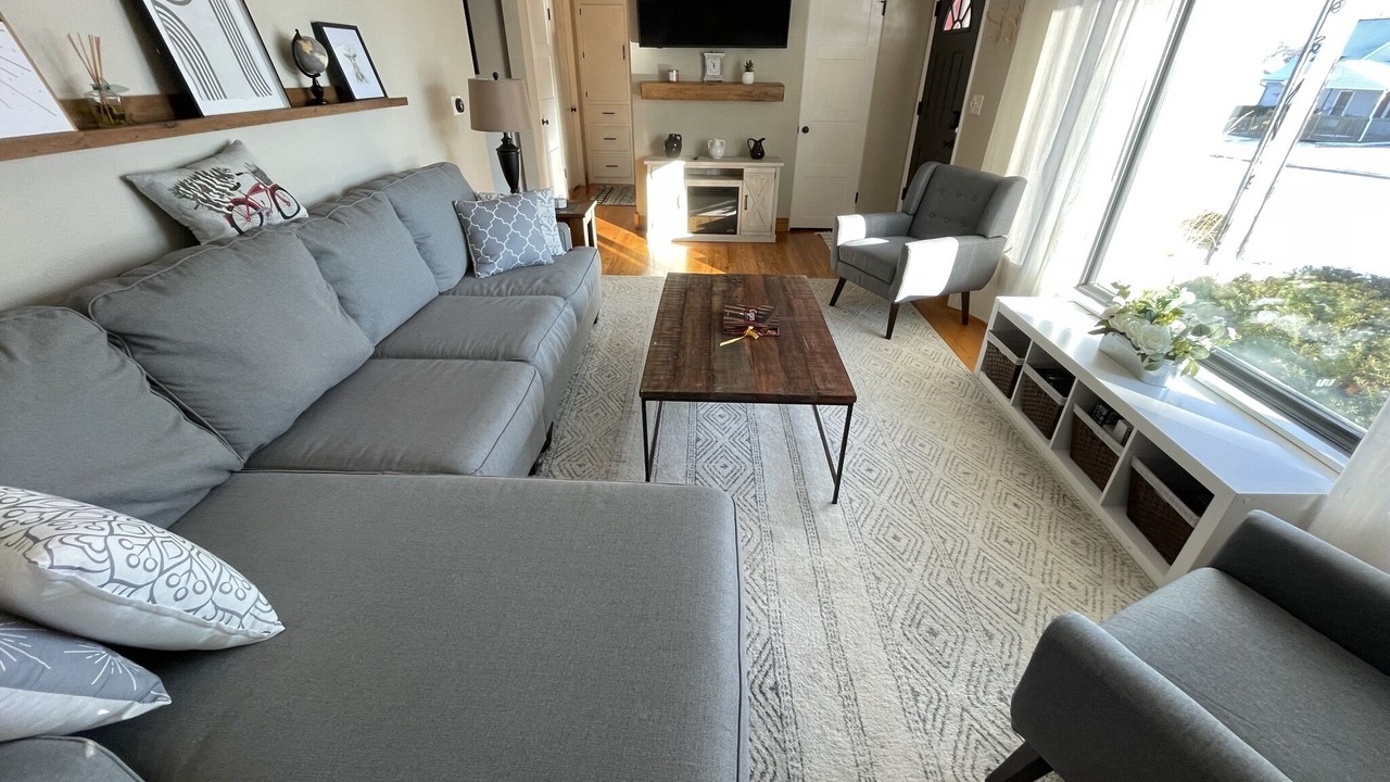 Photo of Livingroom in Cedar Rapids