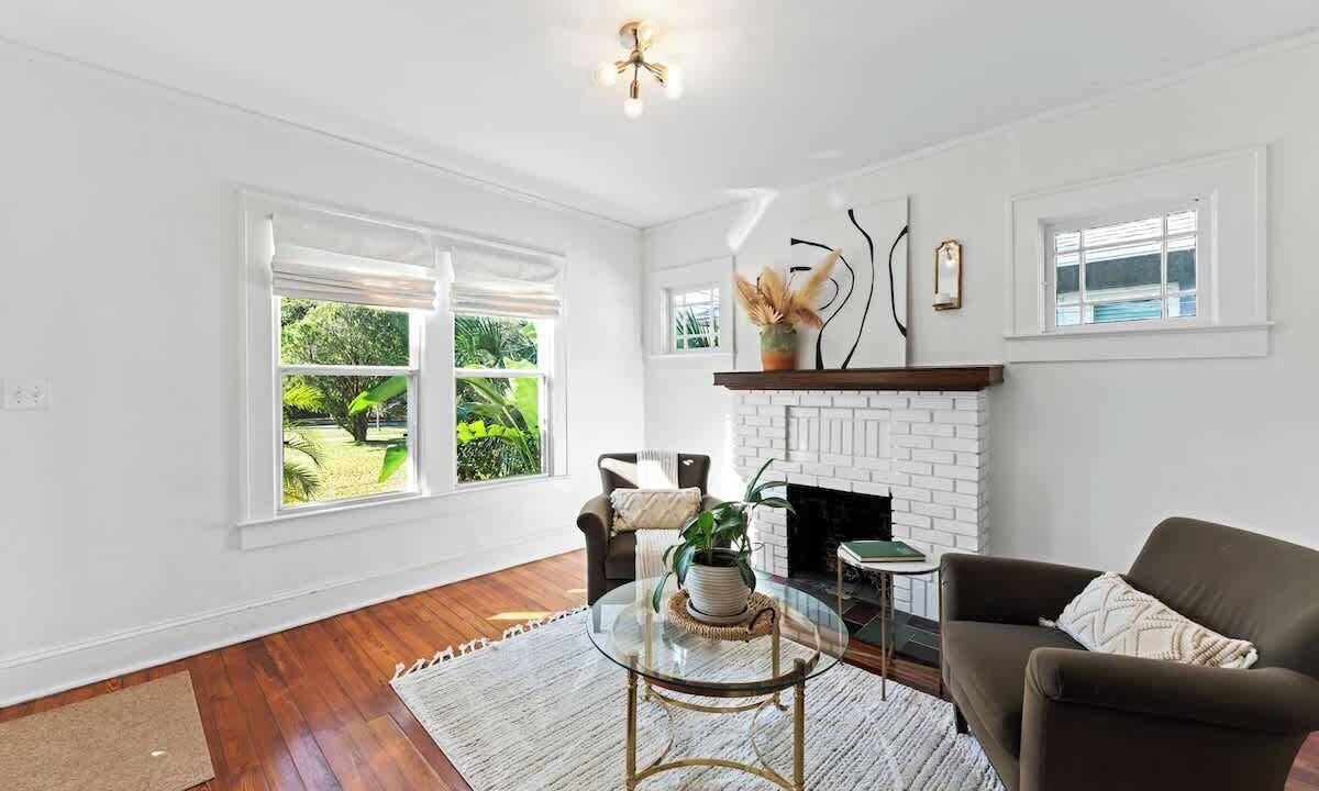 Photo of Livingroom in Fairfax