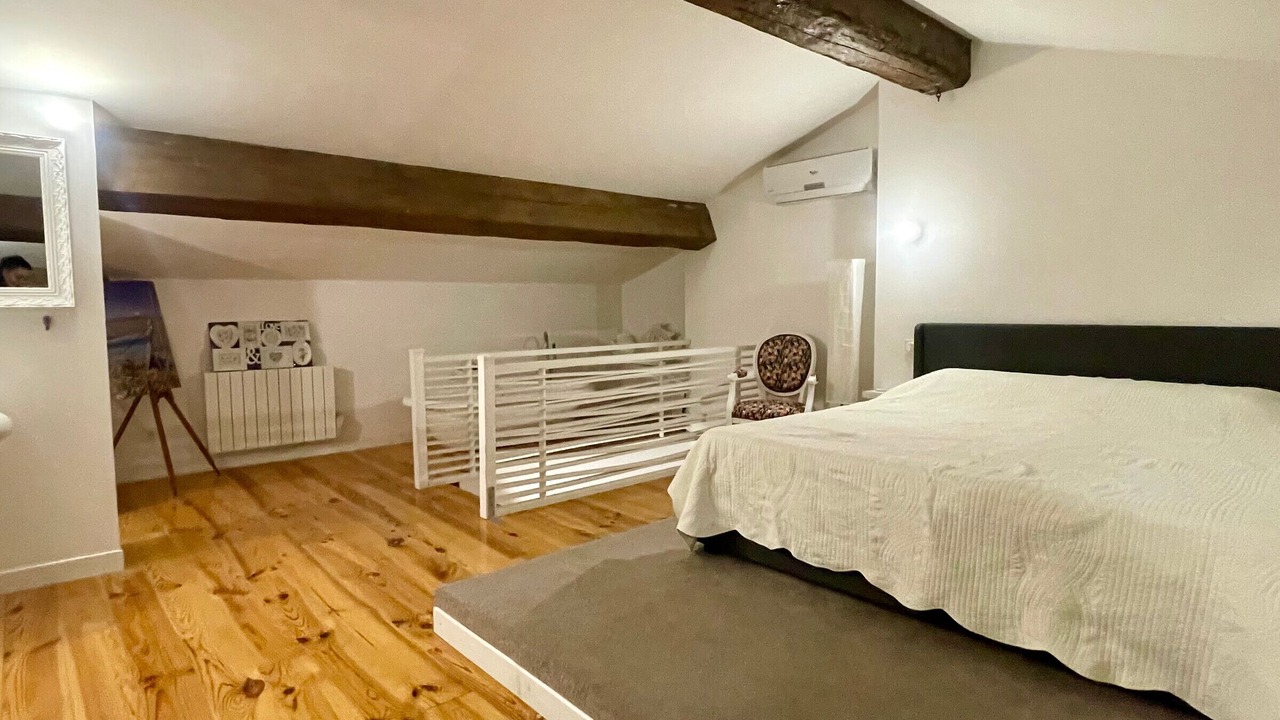 Photo of Bedroom in Pia