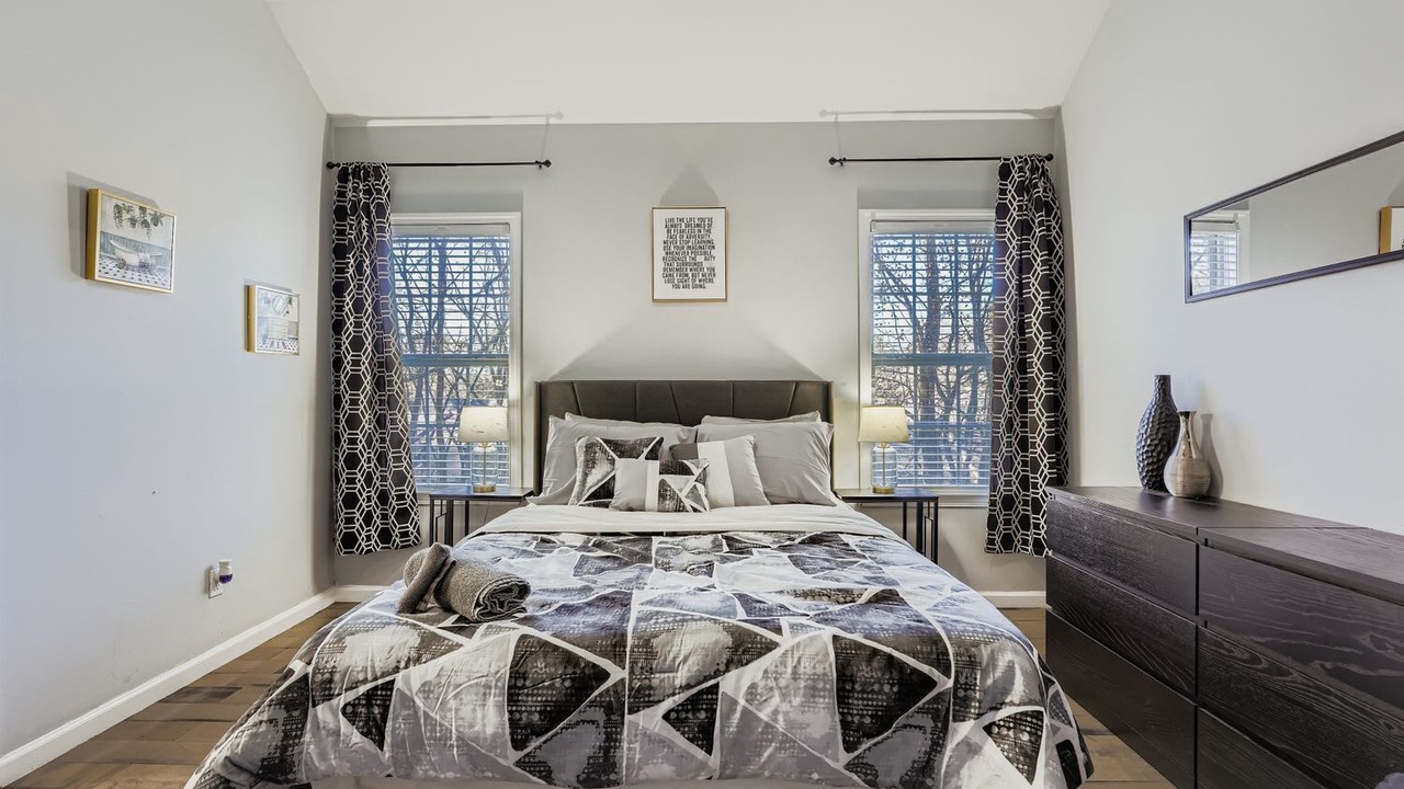 Photo of Bedroom in Tucker