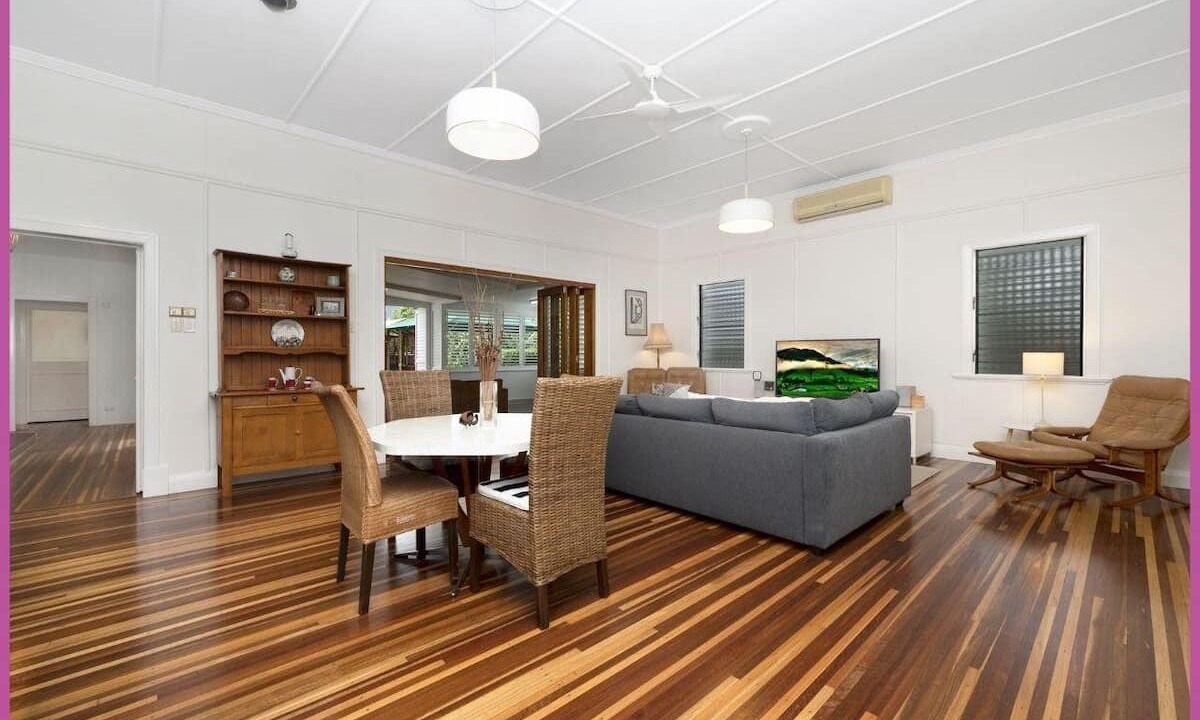 Photo of Livingroom in Hyde Park