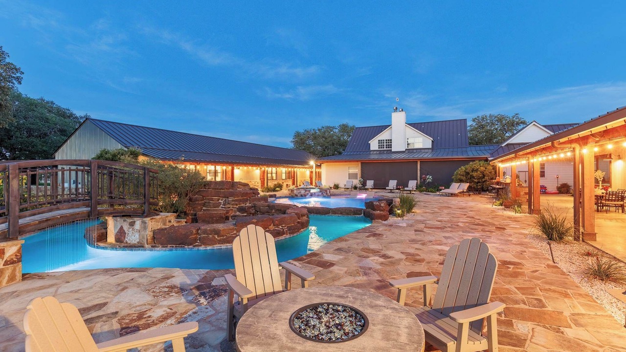 Photo of Outdoor in Burnet