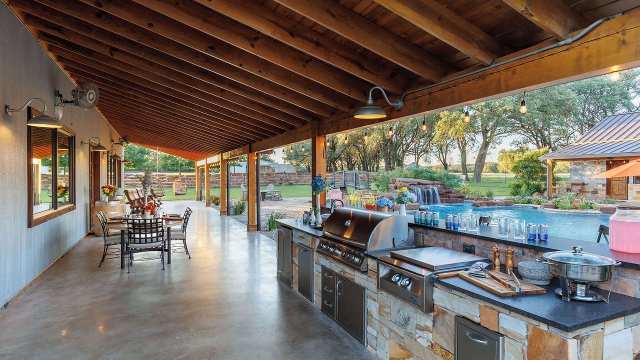 Photo of Outdoor in Burnet