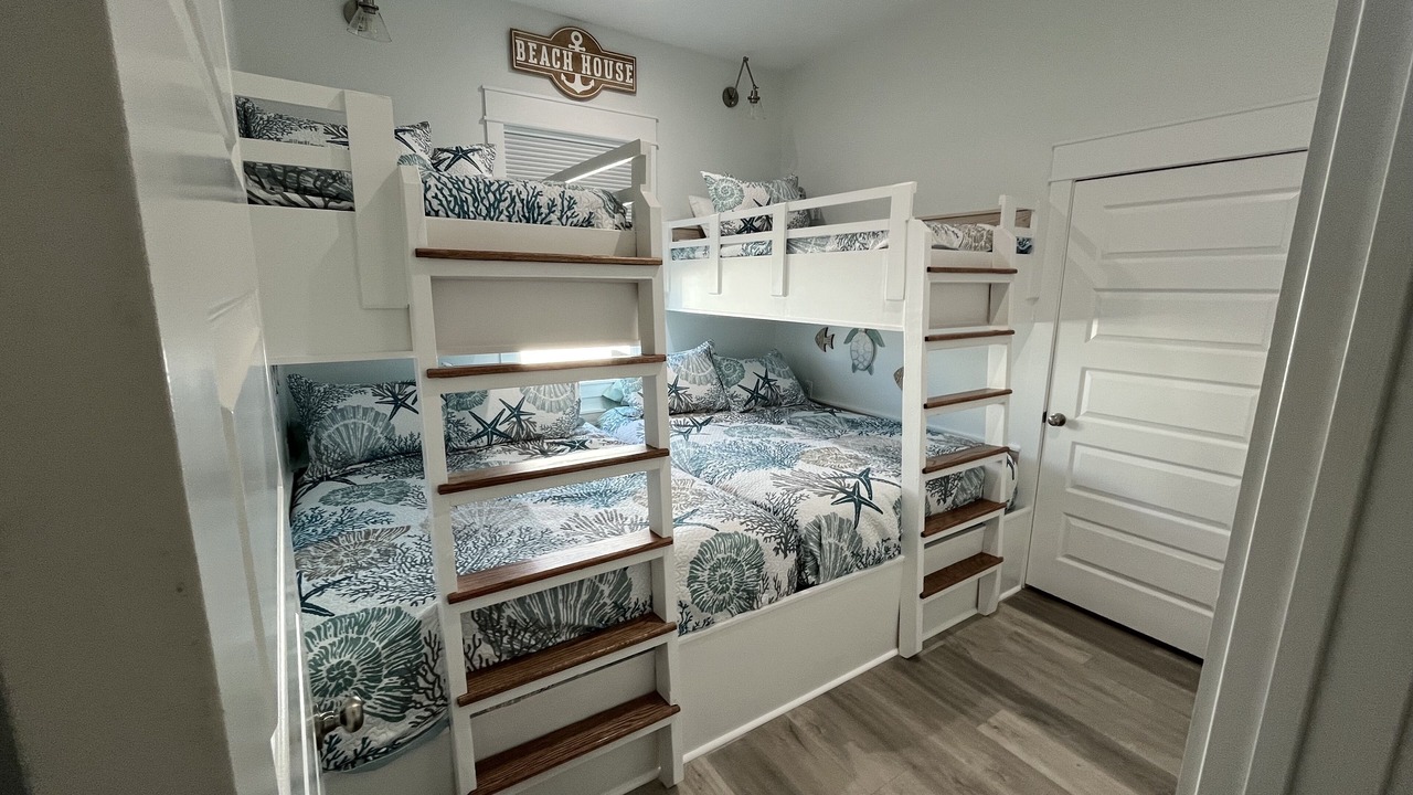 Photo of Bedroom in Port Bolivar