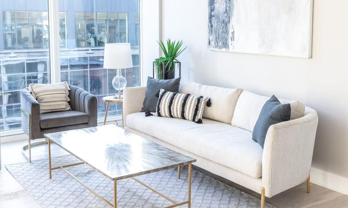 Photo of Livingroom in Near North Side