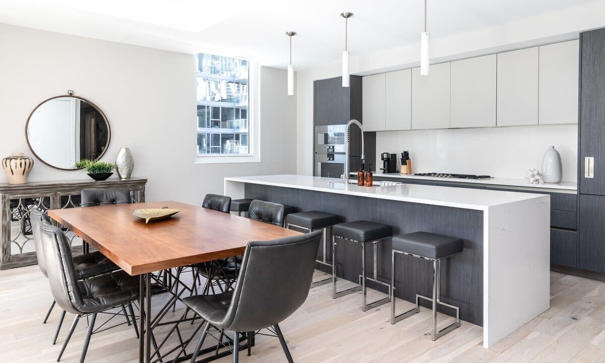 Photo of Others in Near North Side