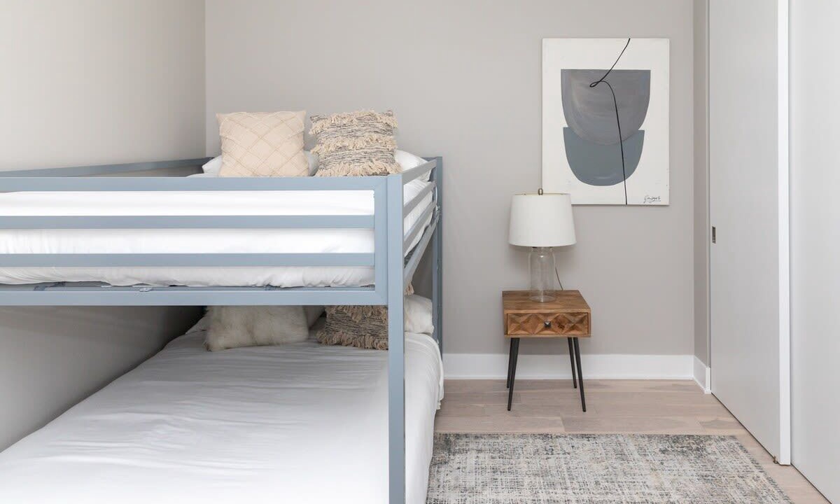 Photo of Bedroom in Near North Side