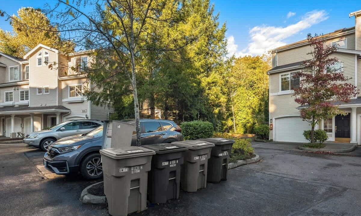 Photo of Others in Bellevue