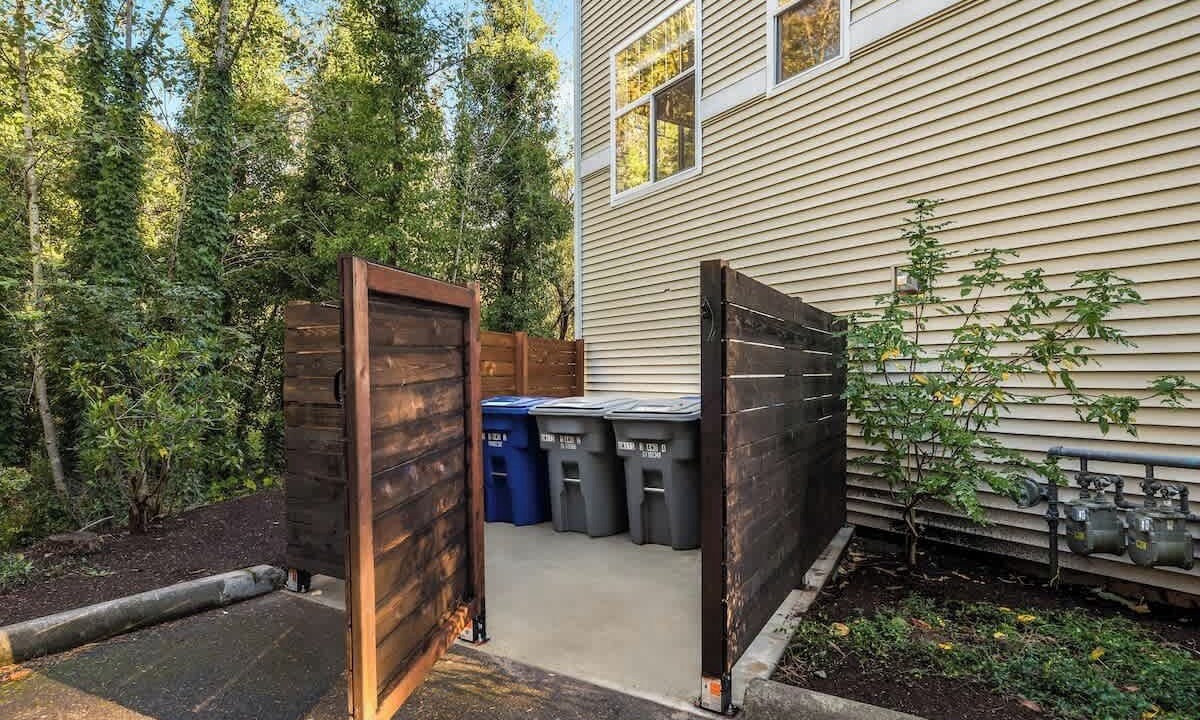 Photo of Others in Bellevue