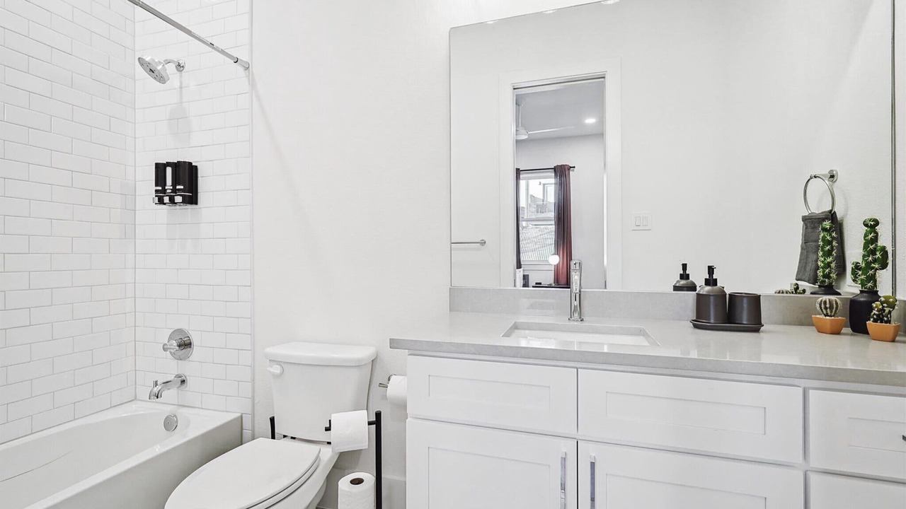 Photo of Bathroom in Cedars