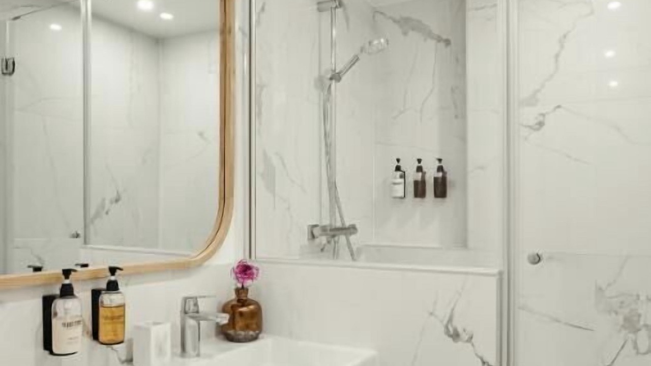 Photo of Bathroom in Madeleine