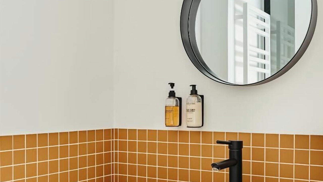 Photo of Bathroom in Madeleine