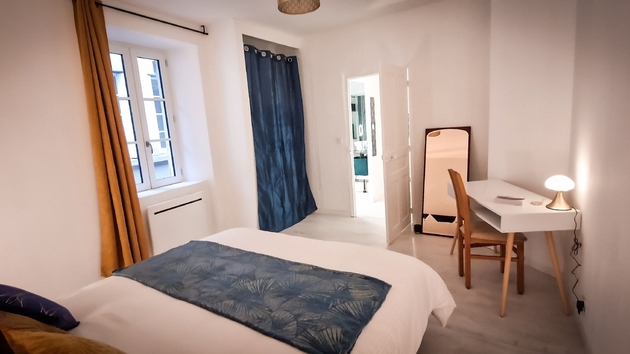 Photo of Bedroom in Villefranche-de-Rouergue