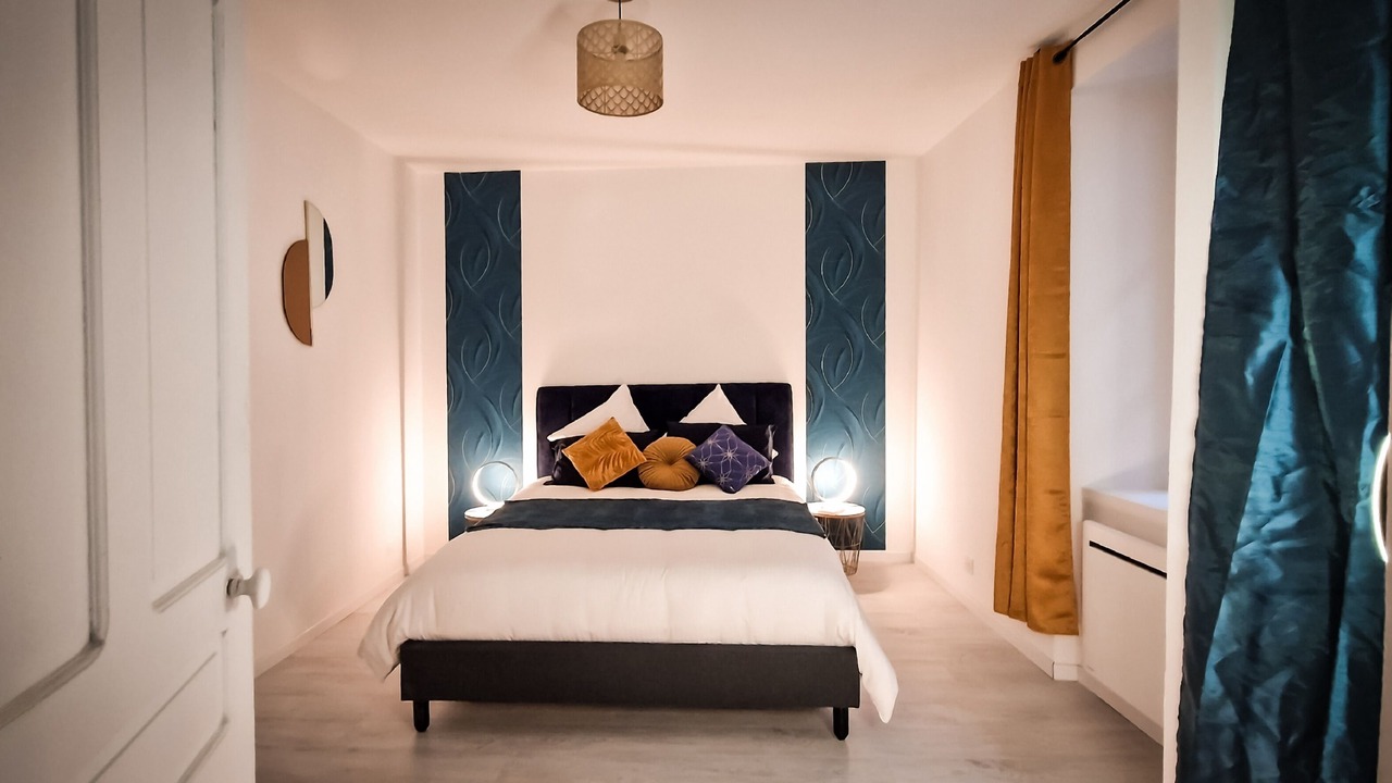 Photo of Bedroom in Villefranche-de-Rouergue