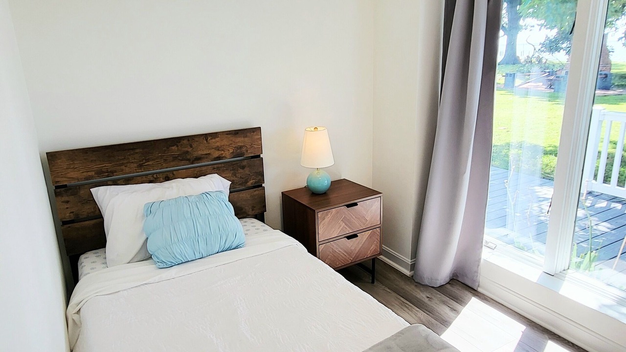 Photo of Bedroom in Point Lookout