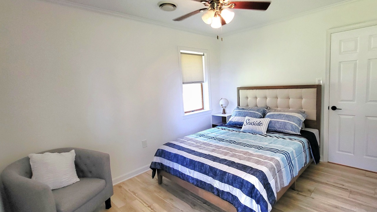 Photo of Bedroom in Point Lookout