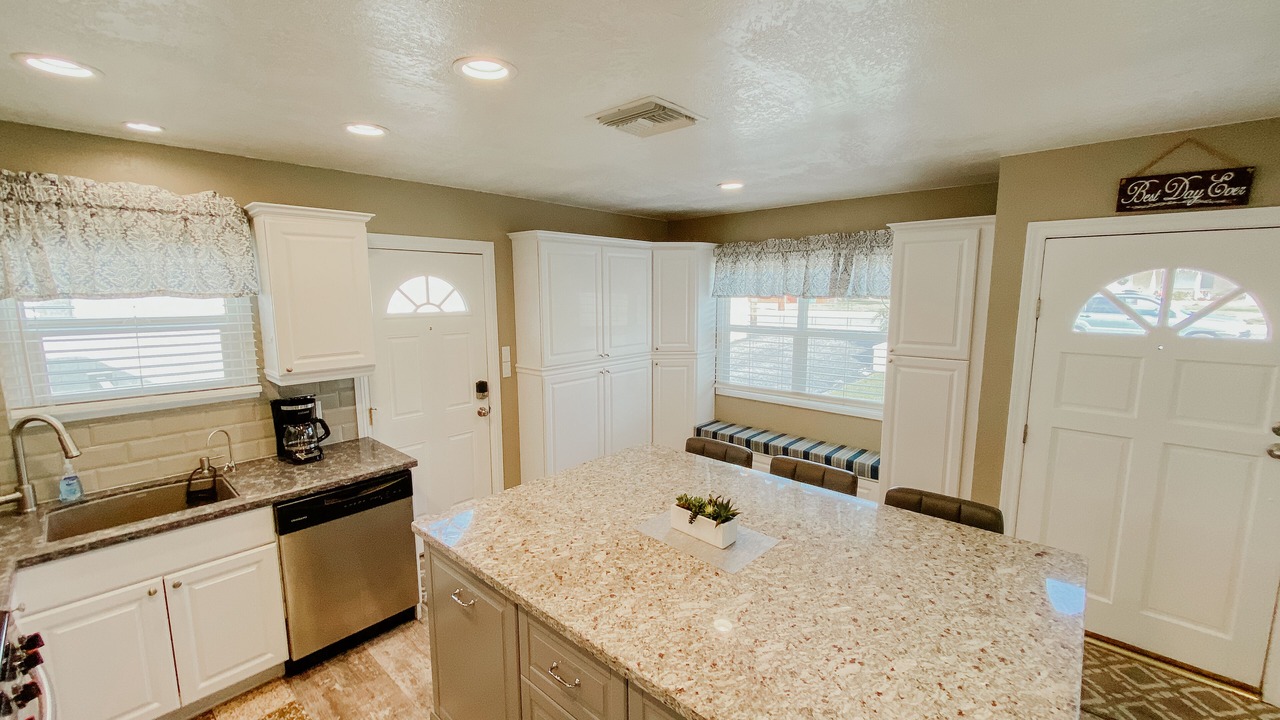 Photo of Kitchen in Calimesa