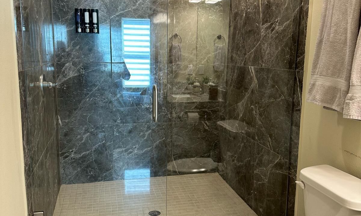 Photo of Bathroom in Laredo
