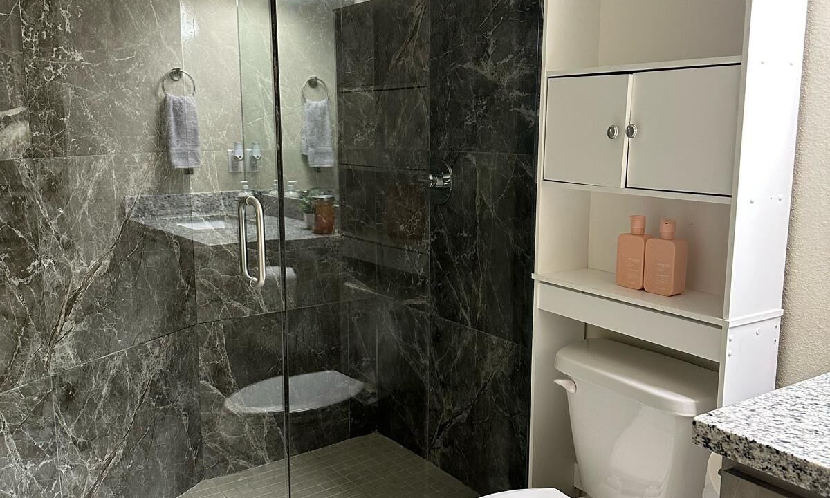 Photo of Bathroom in Laredo