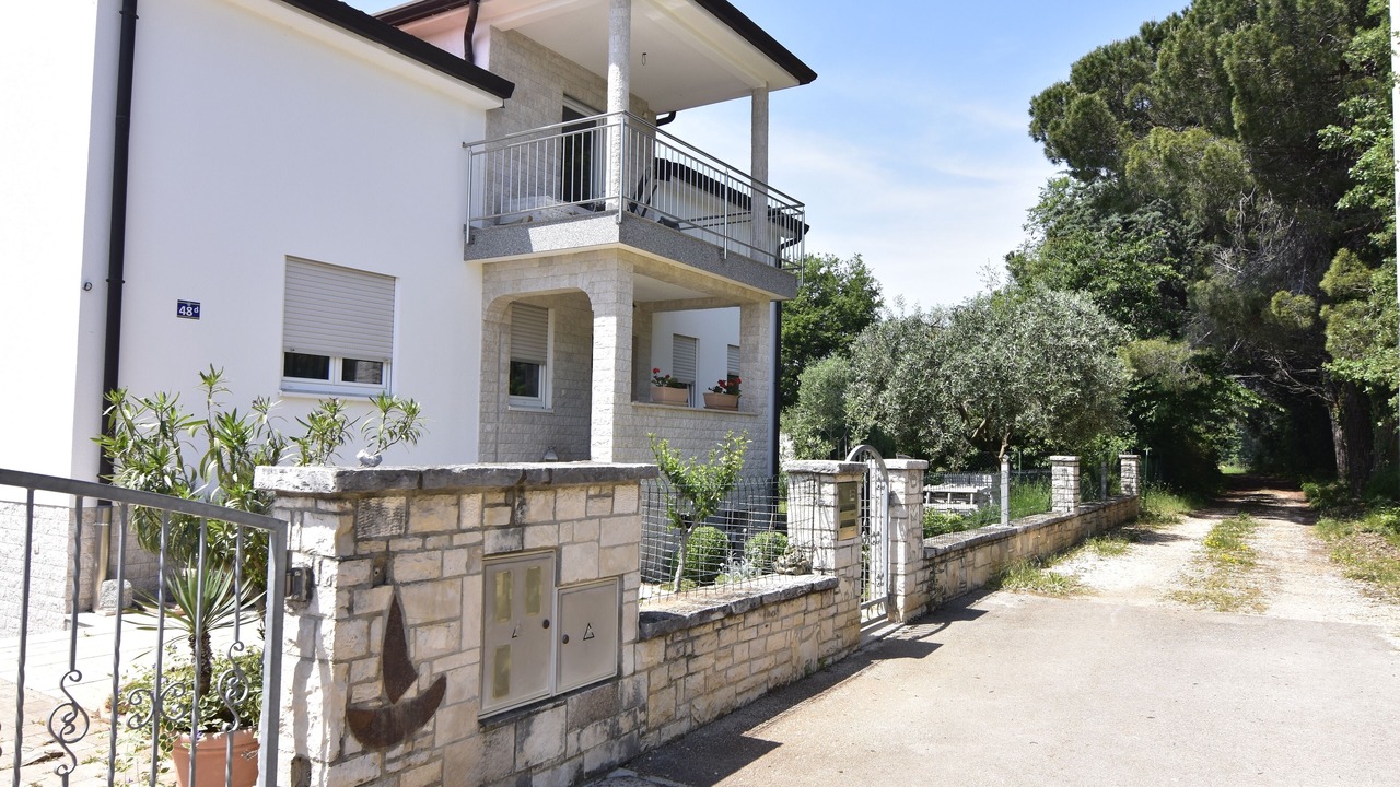 Photo of Outdoor in Krizine