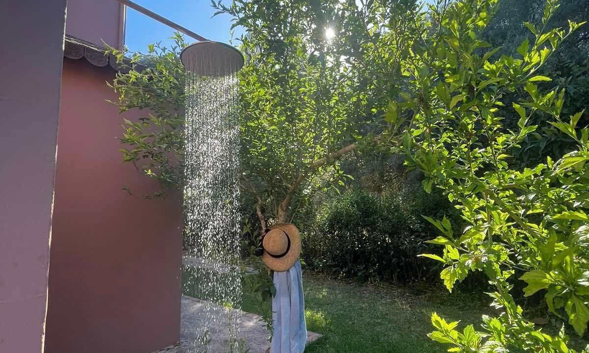 Photo of Outdoor in Mikros Gialos